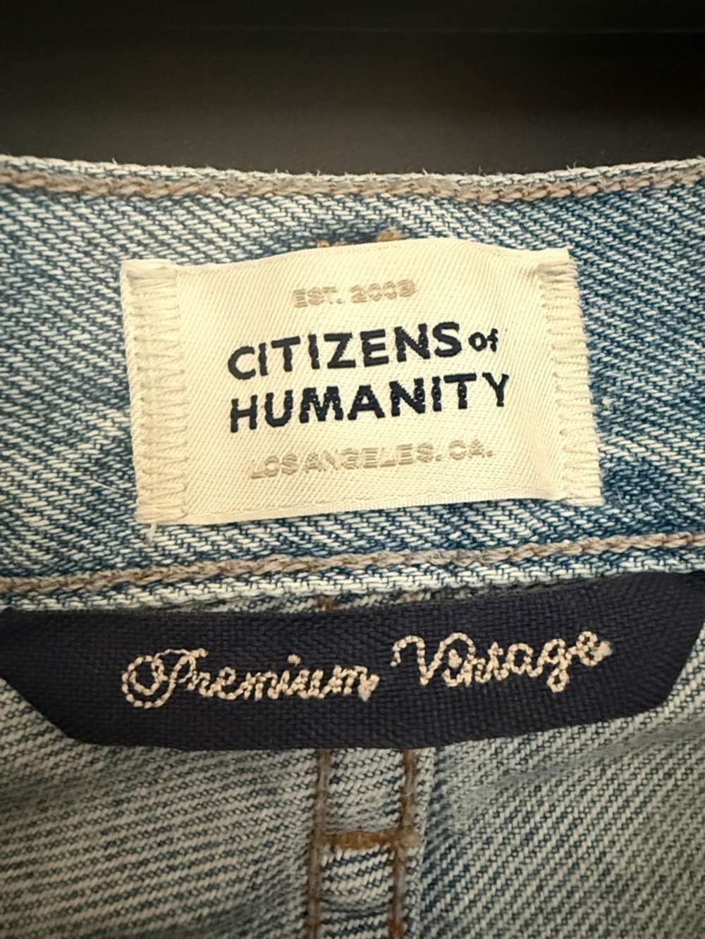 Citizens Of Humanity Distressed Light Wash Miro Barrel Jeans 26 - Picture 3 of 6